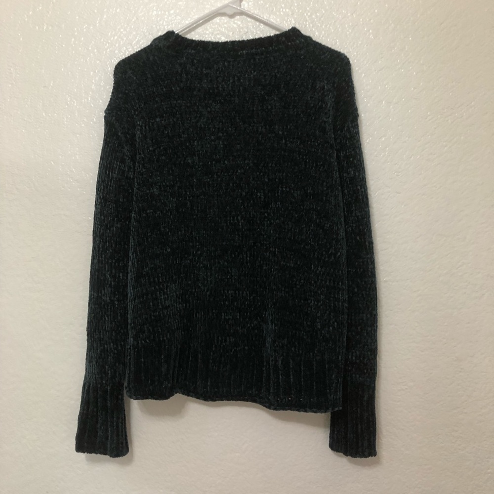 Romeo + Juliet Sweater - Picture 7 of 7